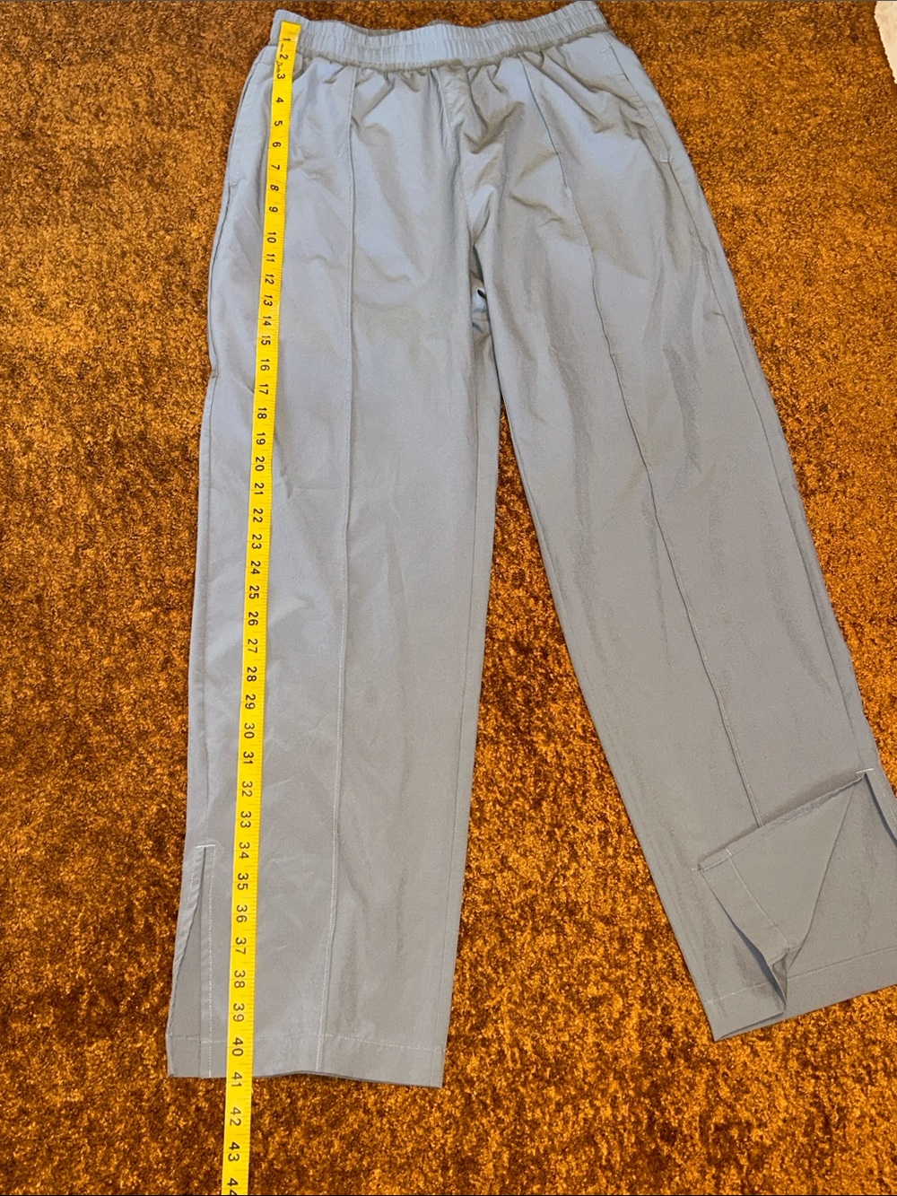 Abercrombie & Fitch Light Gray Wide-Leg Pants - Picture 2 of 9